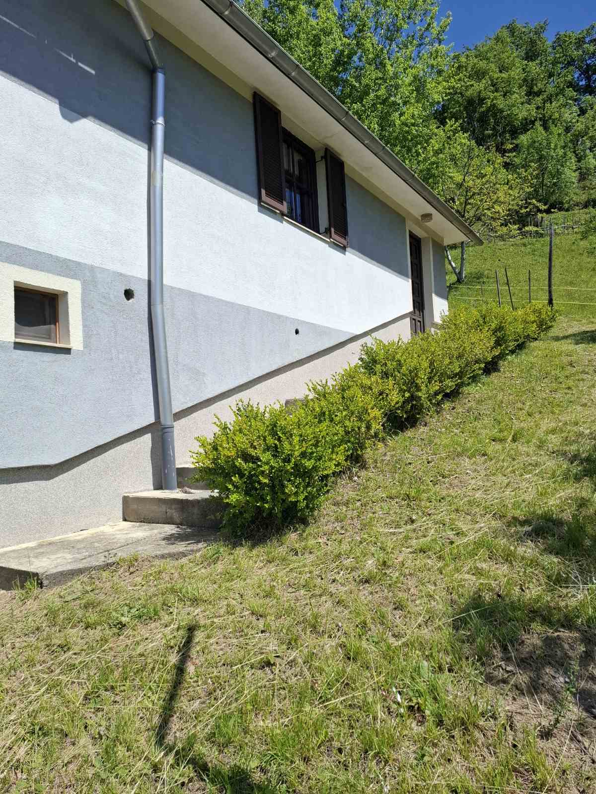 PRODAJ VIKEND,ZIDAN,NAJBLIŽJI NASLOV JE NADOLE 42,ŽETALE — Nadole 42