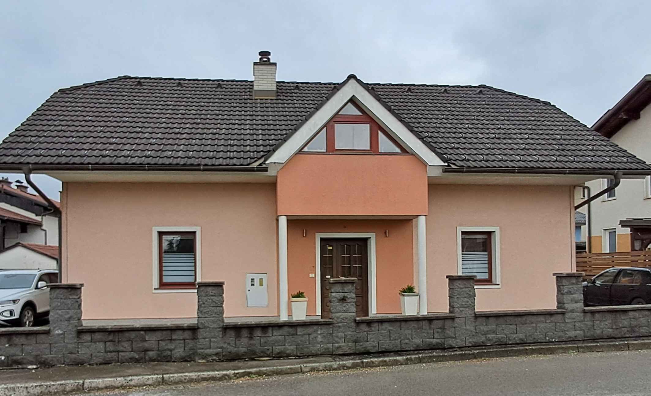 PRODAJA,HIŠA SAMOSTOJNA