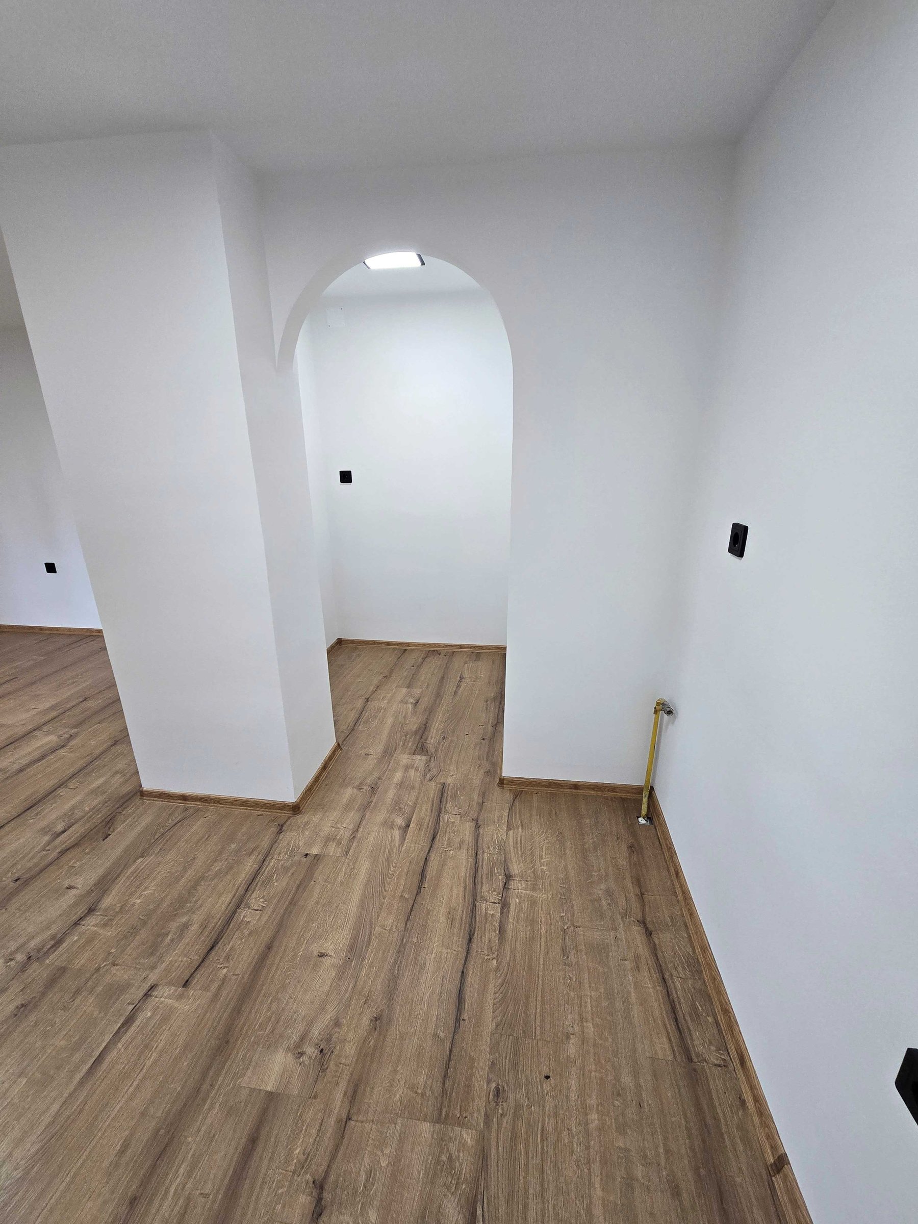 PRODAJA,STANOVANJE 2 SOBNO ,67 m2
