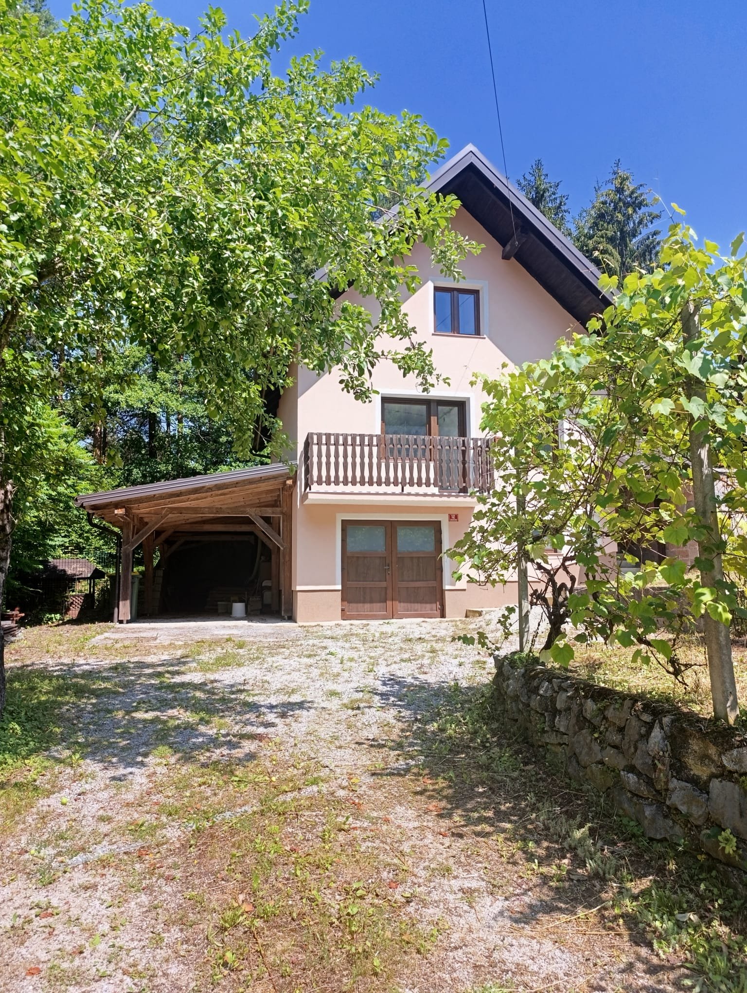PRODAJA,HIŠA ,SAMOSTOJNA