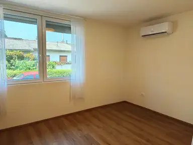 PRODAJA,STANOVANJE 2,5 SOBNO