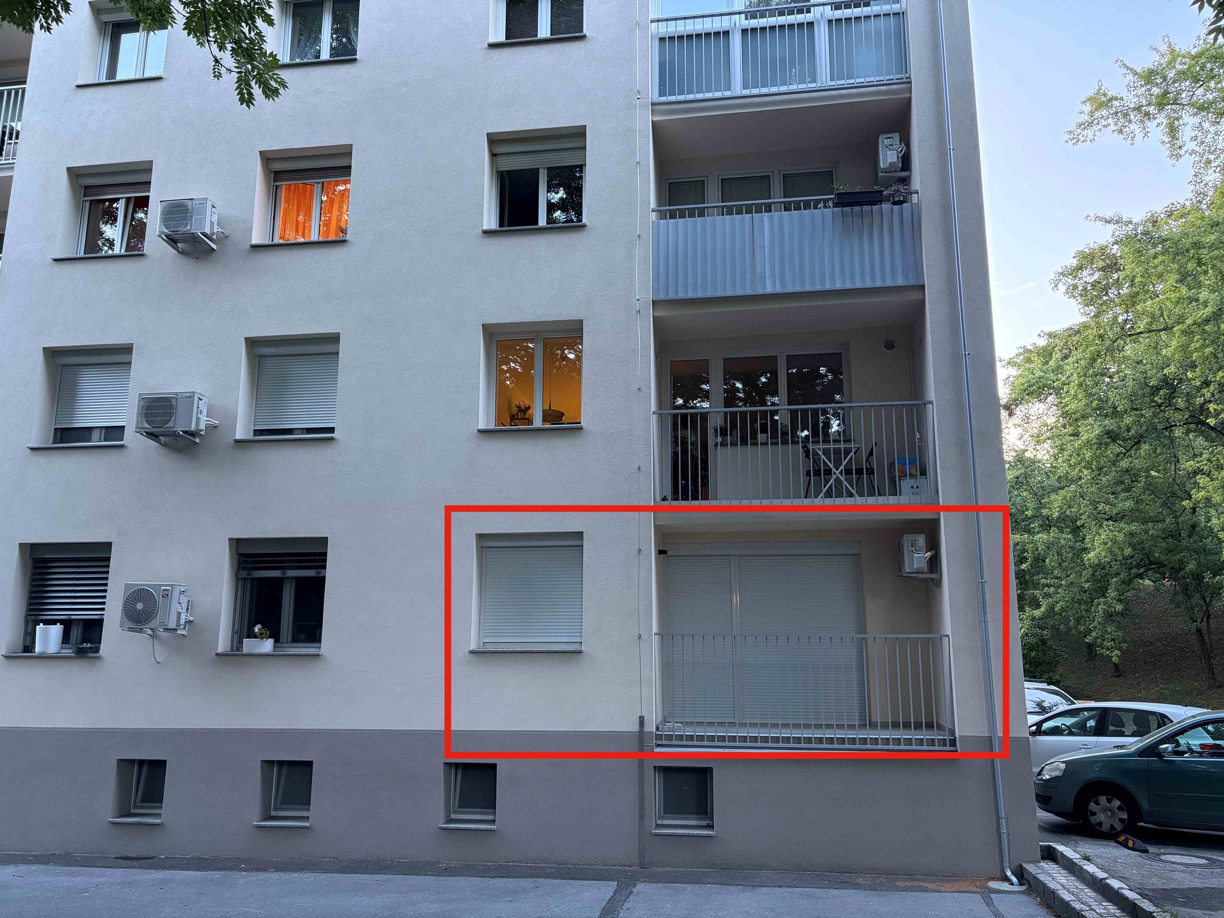 PRODAJA,STANOVANJE,3-5 SOBNO — privoz 3a